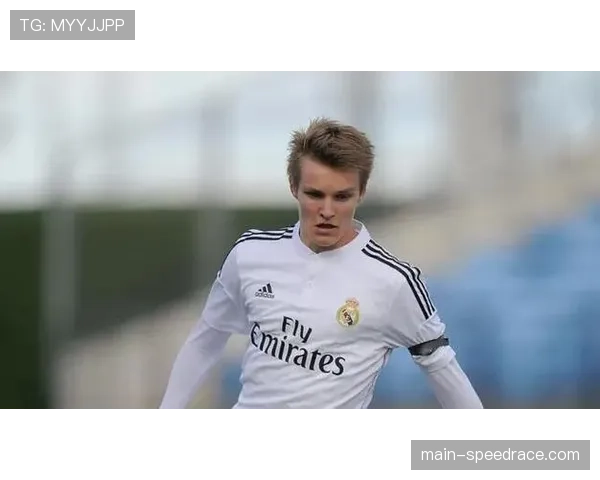 厄德高因小伤缺席阿森纳比赛，卡拉菲奥里同样无法出战